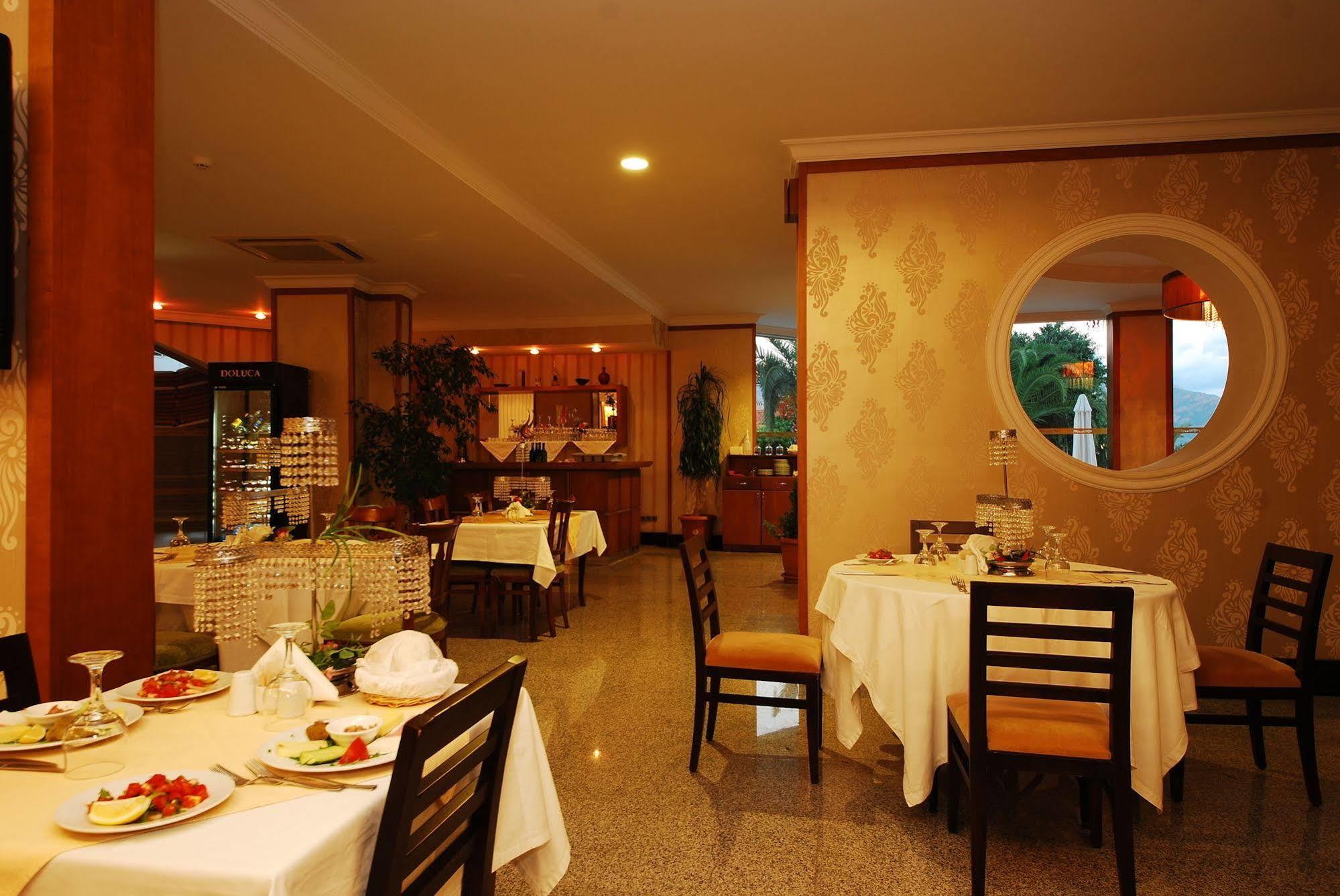 Pasa Beach Hotel Marmaris Extérieur photo